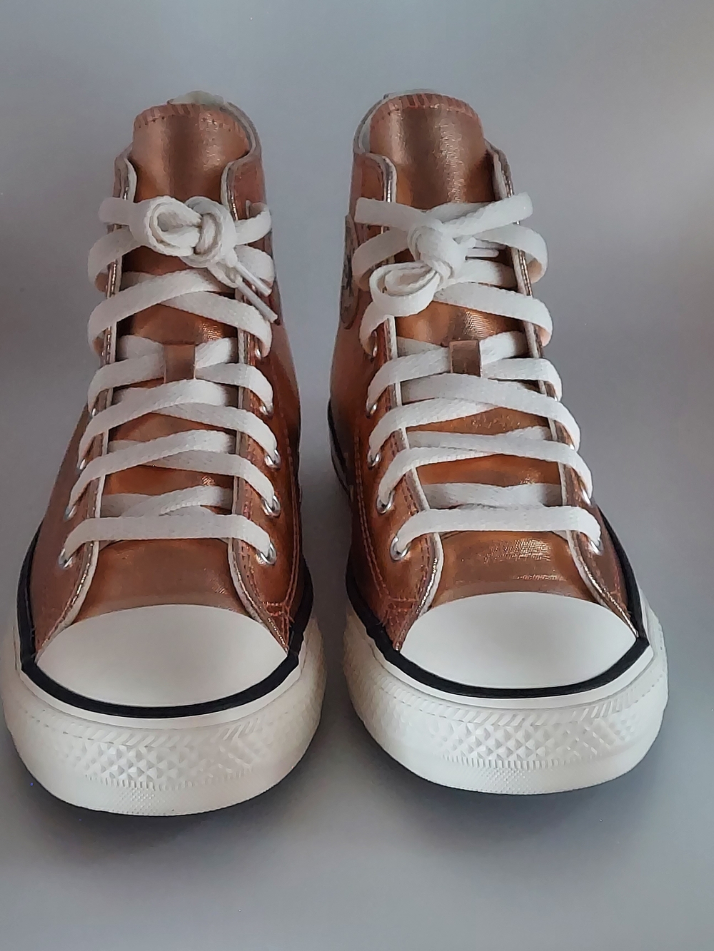 Comverse Chuck Taylor Metallic Rose Gold High-Top Unisex WN-8. MN-6